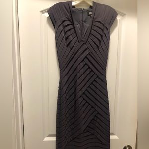ADRIANNA PAPELL charcoal/dark gray, tiered, formal wear size 4 dress